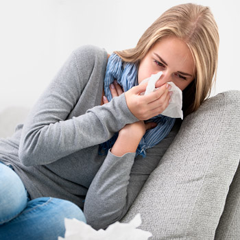 Какие таблетки от простуды и гриппа недорогие и эффективные - список