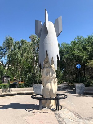 Памятник мирным жителям Сталинграда (жертвам бомбардировки)