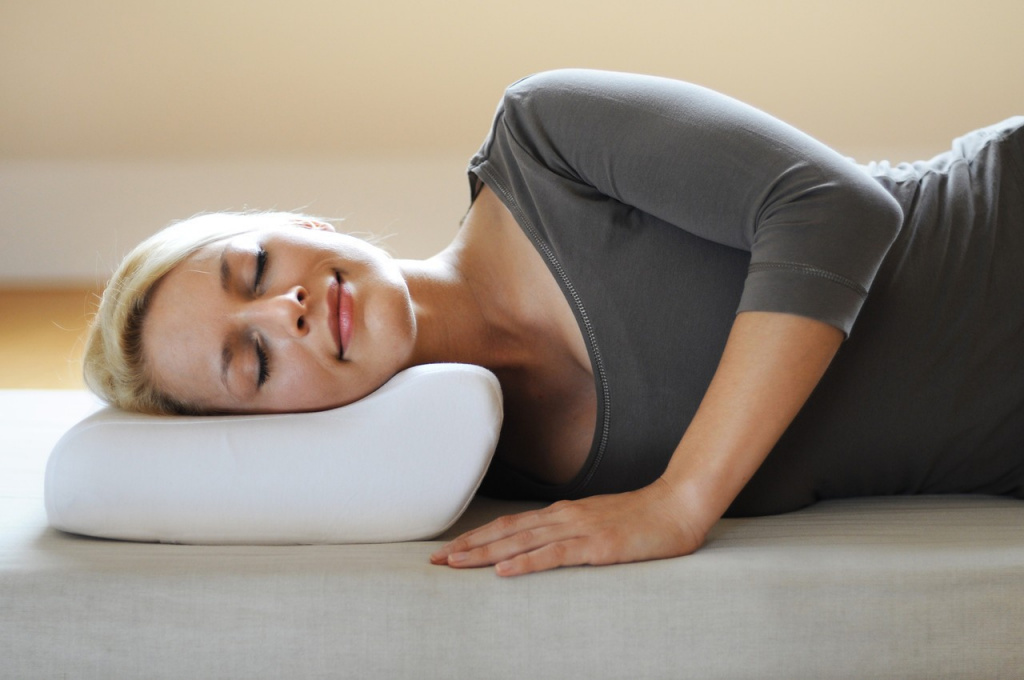 Как выбрать ортопедическую подушку для сна при шейном остеохондрозе журнал