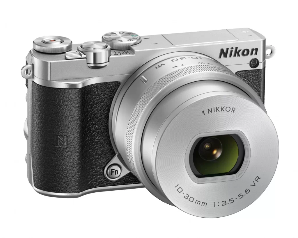 Nikon 1 J5 Kit