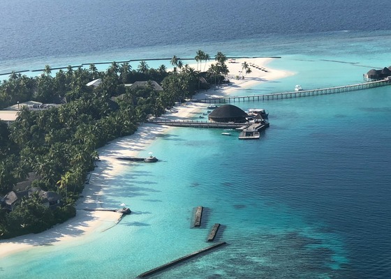 Rania, Мальдивы