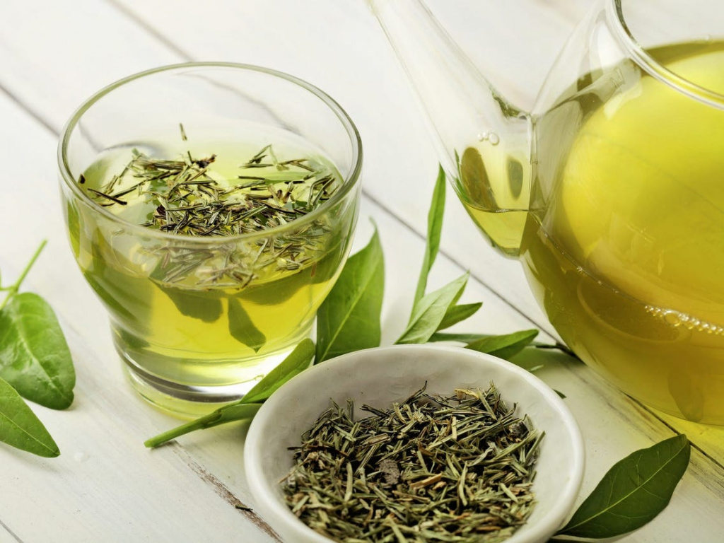 Зеленый чай для лица: полезные свойства и применение в косметике, обзор средств