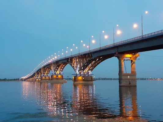 Саратовский мост, Россия