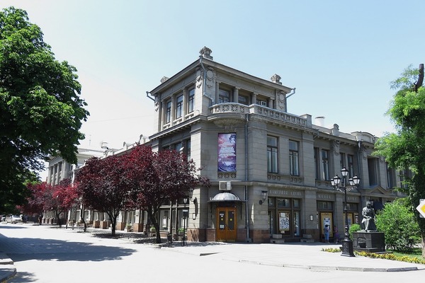 Академический театр Крыма
