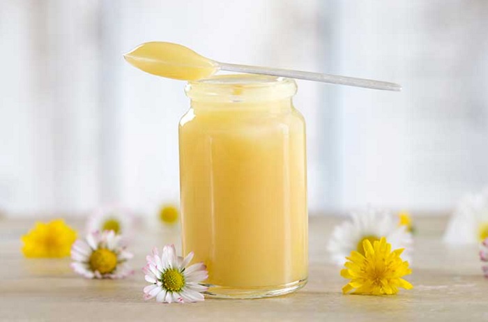 Применение в косметике пчеленого маточного молока