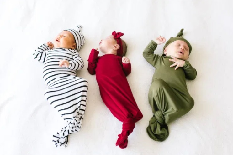 Как одеть дома новорожденного