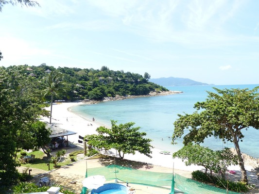 Самронг (Samrong Beach)