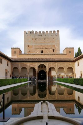 Мусульманский дворец Альгамбра