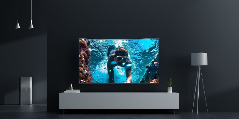 Какой экран телевизора лучше – изогнутый или плоский