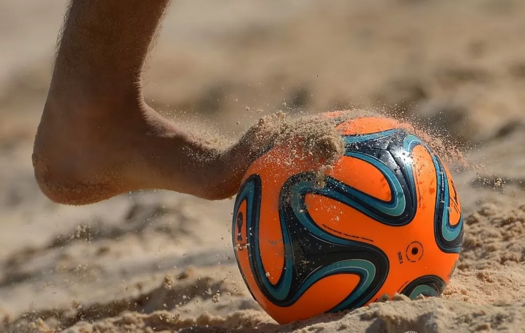 Мячи для пляжного футбола