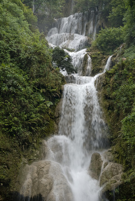 Водопад Тат Куанг Си