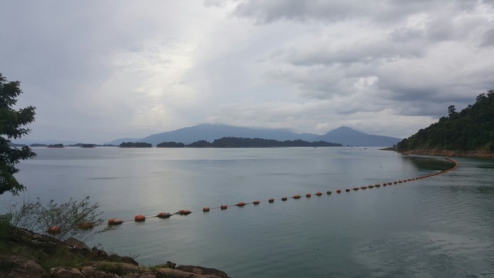 Озеро Нам Нгум