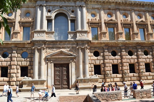 Музей Альгамбры