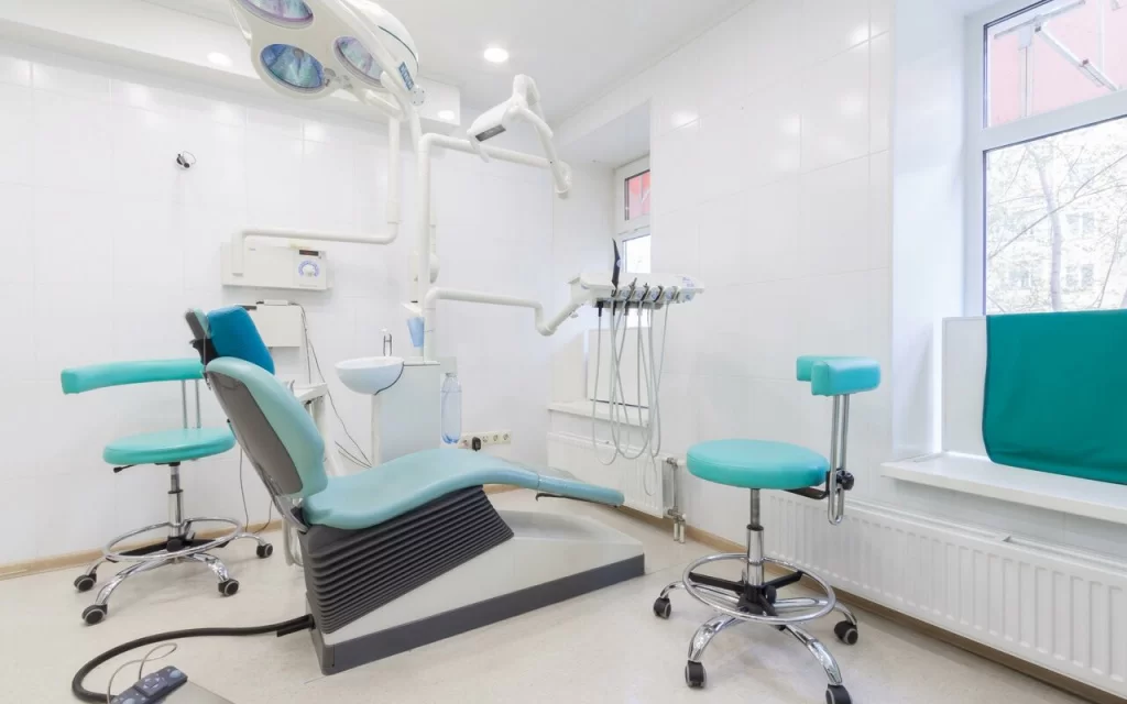 Стоматологическая клиника Гелиосдент