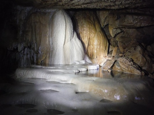 Пещеры Венадо