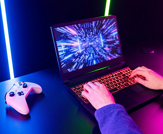 6 лучших игровых ноутбуков до 100000 рублей